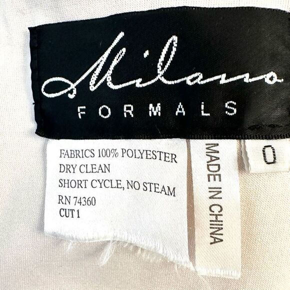 Milano Formals Sleeveless V-Neck Sequin Prom Party Mini Dress Silver Size 0 - Picture 5 of 5